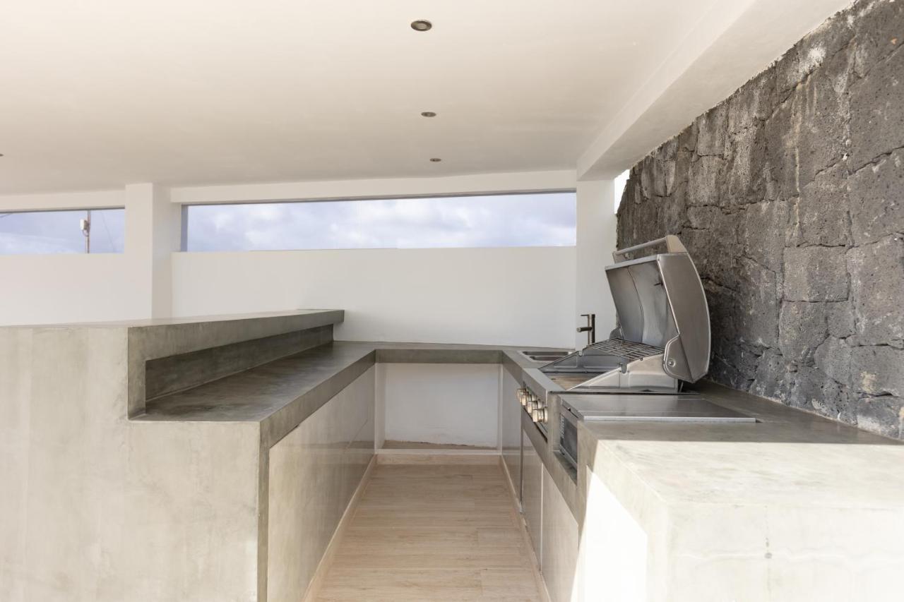 Villa Serenity Tías Buitenkant foto