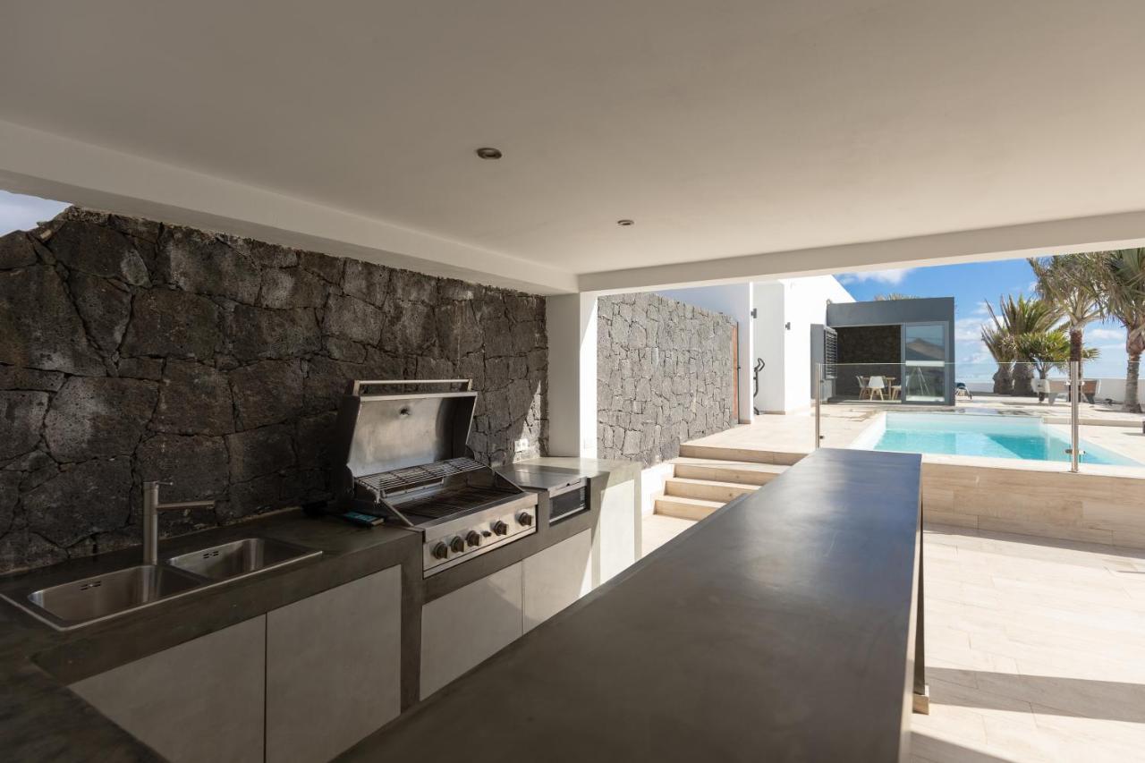 Villa Serenity Tías Buitenkant foto