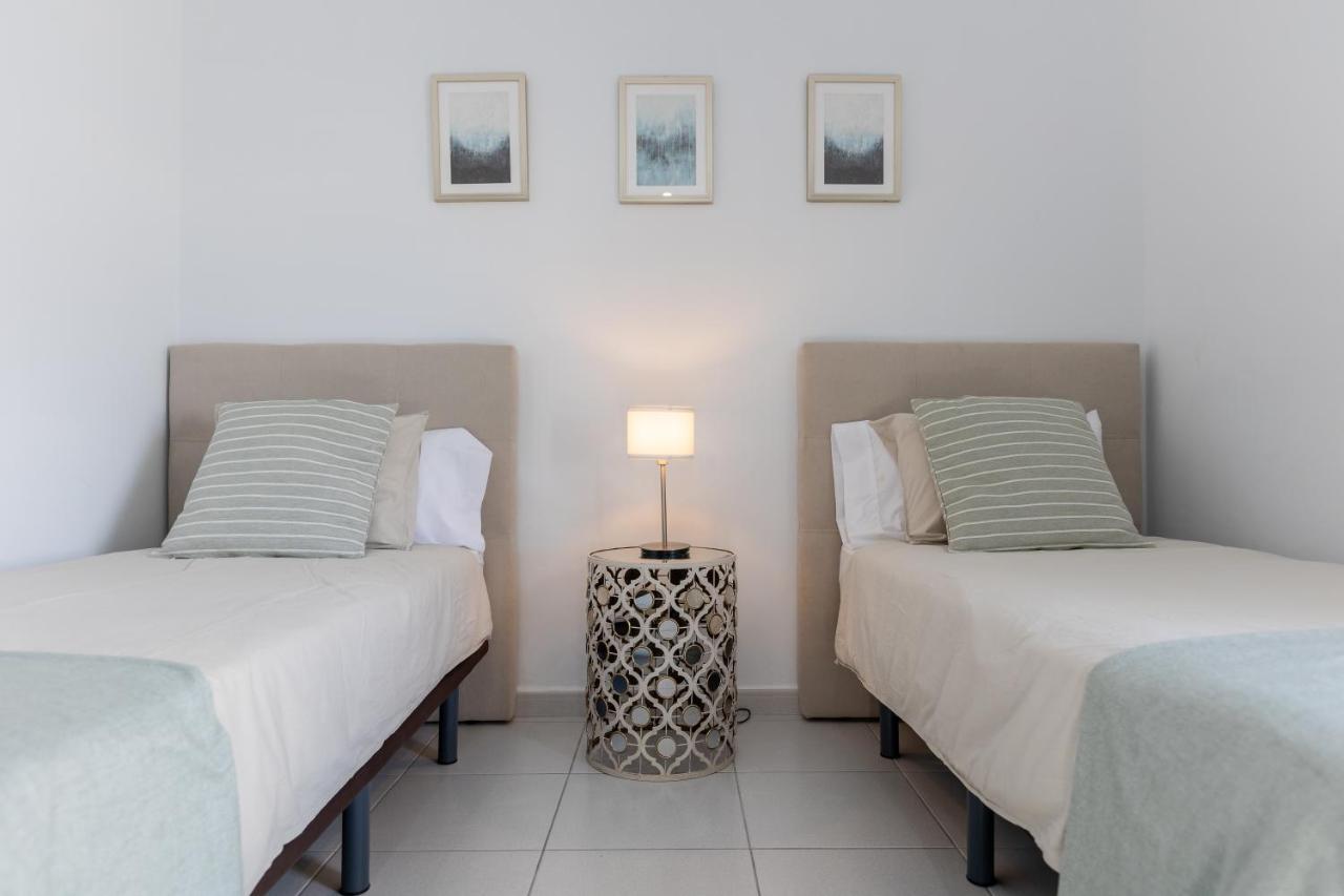 Villa Serenity Tías Buitenkant foto