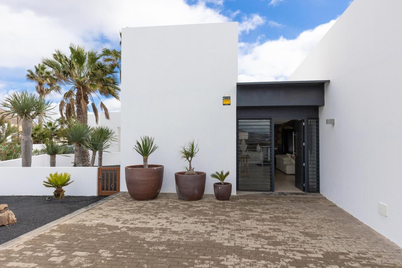Villa Serenity Tías Buitenkant foto